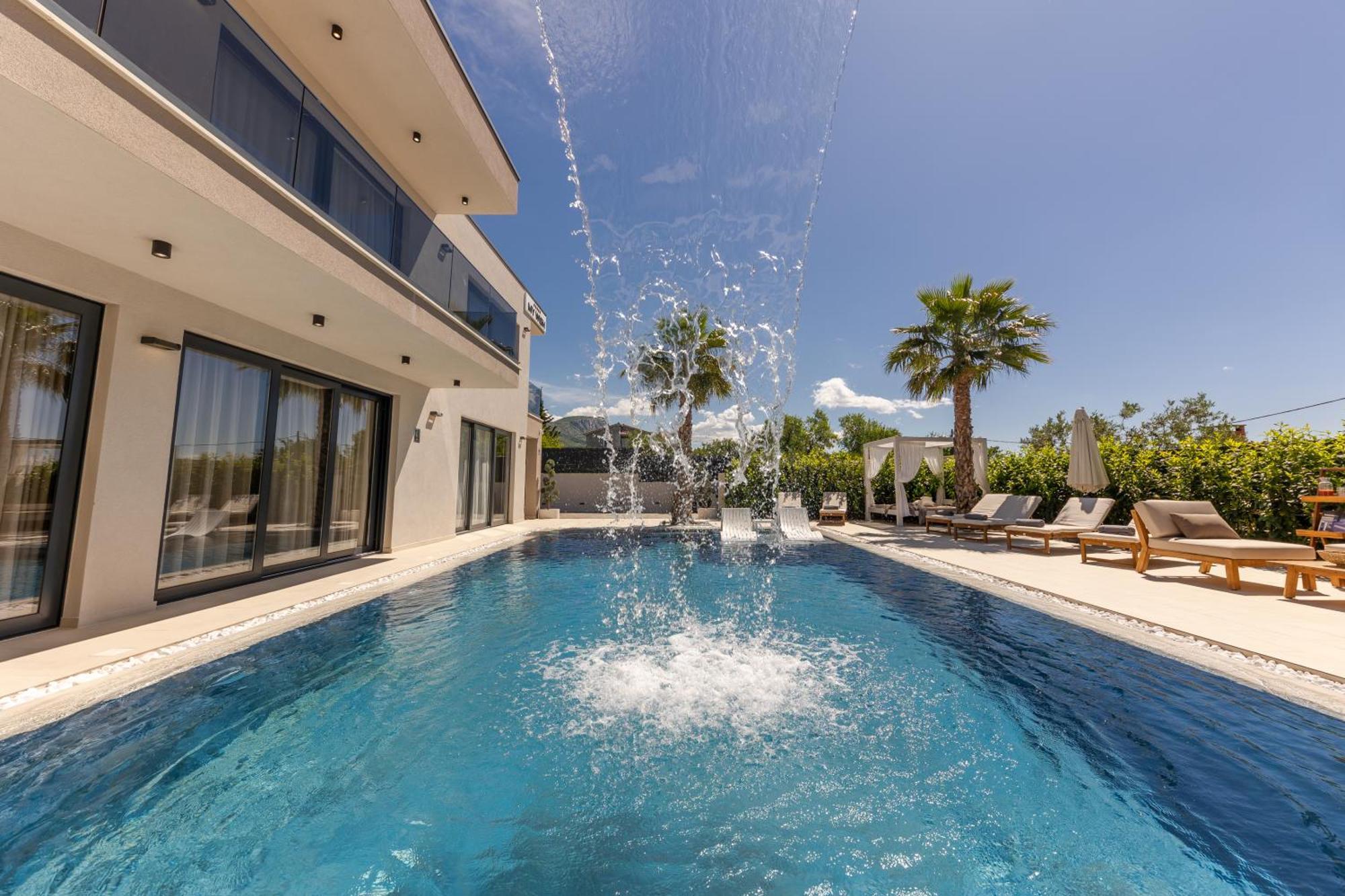 Luxury Villa My Wish With Pool Каштел-Стари Экстерьер фото