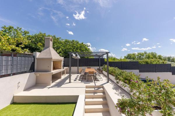 Luxury Villa My Wish With Pool Каштел-Стари Экстерьер фото