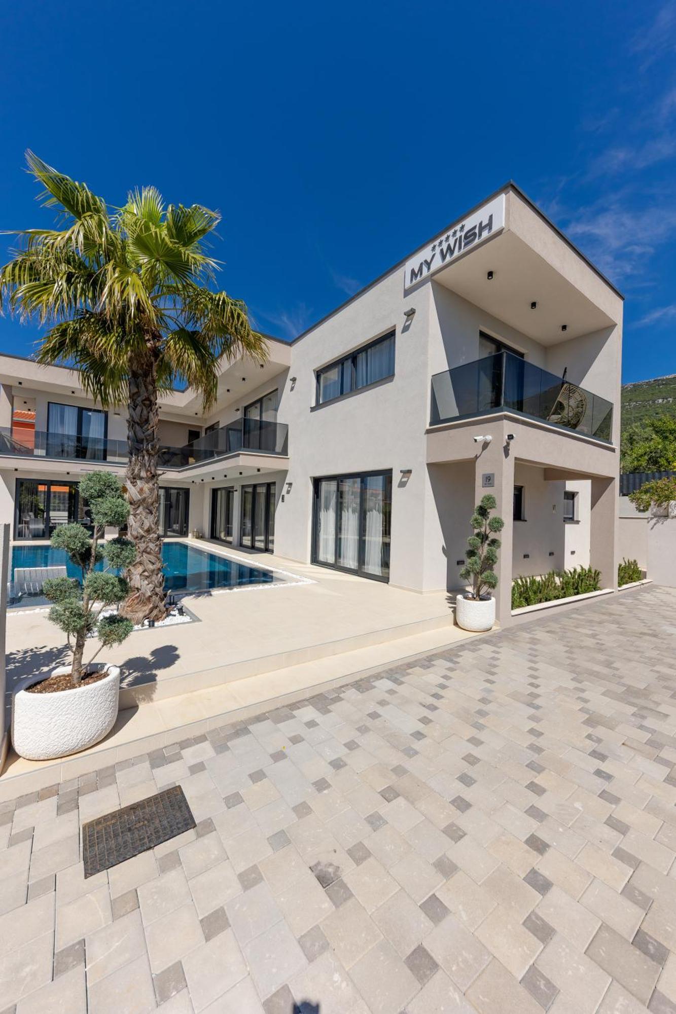Luxury Villa My Wish With Pool Каштел-Стари Экстерьер фото